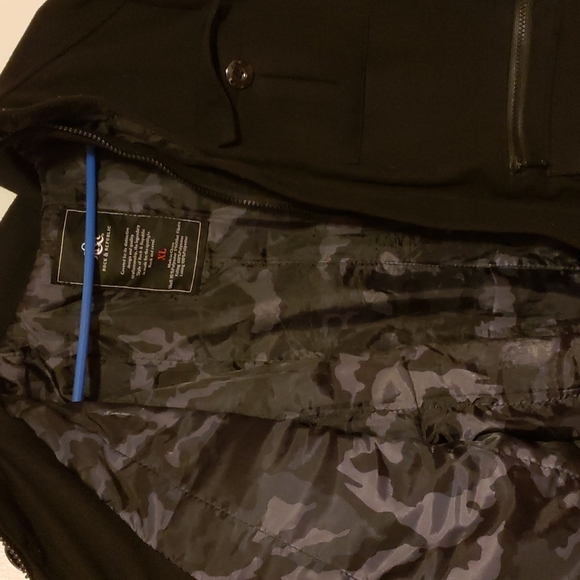 Mens winter jacket - Picture 3 of 4